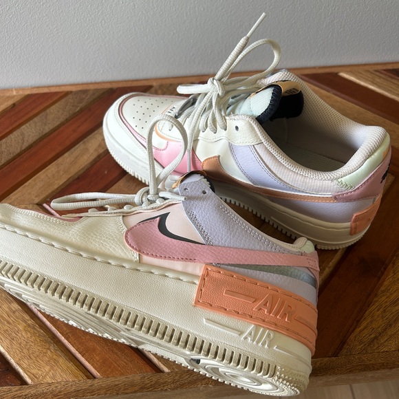 Air Force - Picture 5 of 5